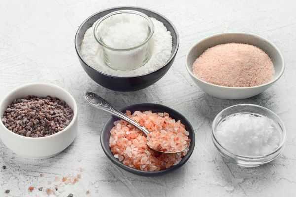 Read more about the article Table Salt , Rock Salt , Pink Salt , Sea Salt – Which Is Better ?