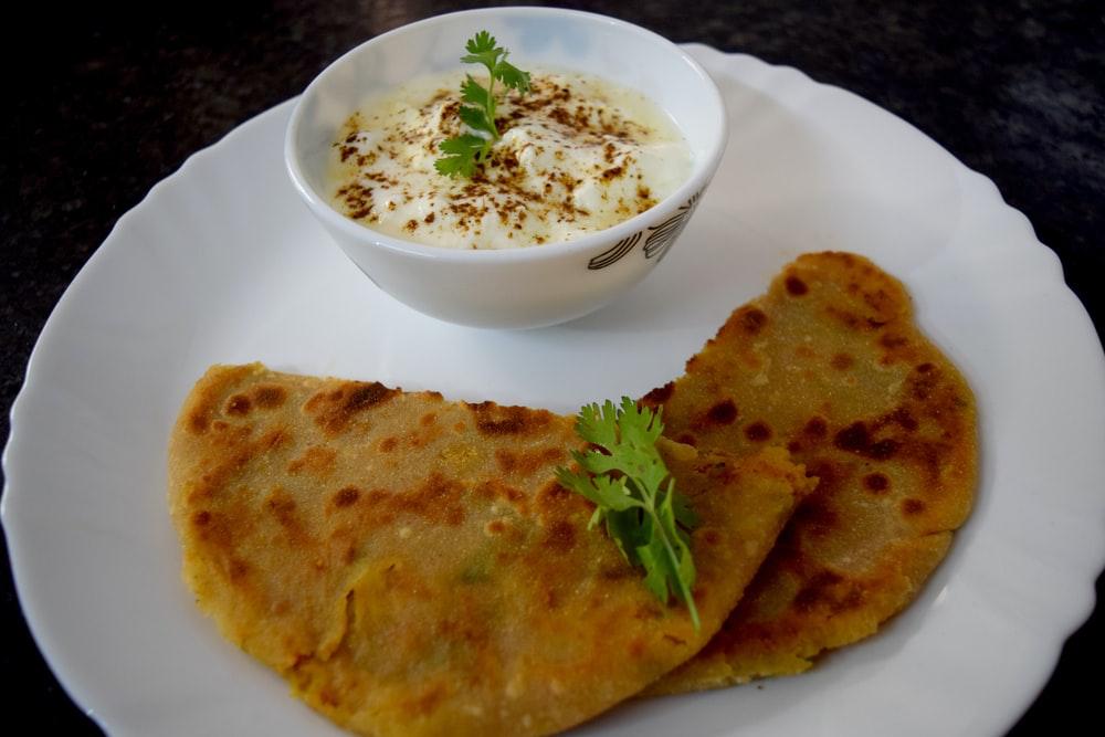 paratha with curd