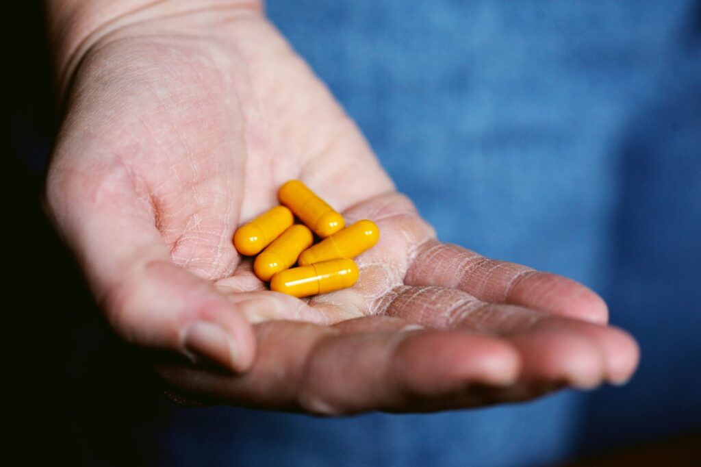 vit b12 and vit d supplements